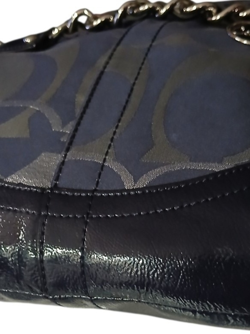 Coach Navy Signature Chain Crossbody Bag - Picture 4 of 6